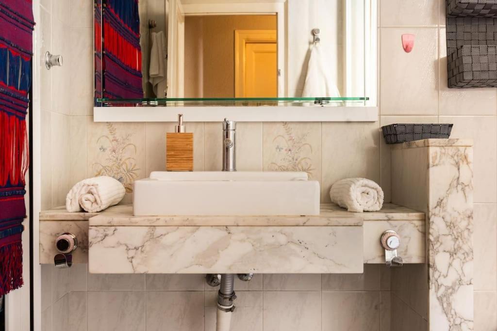 Gaudi 51 Lejlighed Barcelona Eksteriør billede
